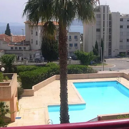 Appartement Le Lavandou, T2 Avec Piscine Et Parking, 4 Couchages - Fr-1-803-20