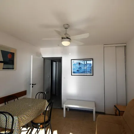 Le Lavandou, T2 Avec Piscine Et Parking, 4 Couchages - Fr-1-803-20 * Le Lavandou